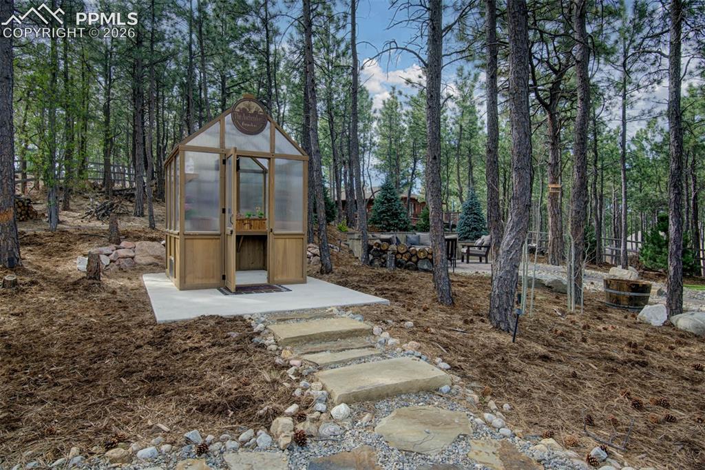 255 Jack Boot Way Monument, CO 80132 - Photo 27 of 32 Greenhouse