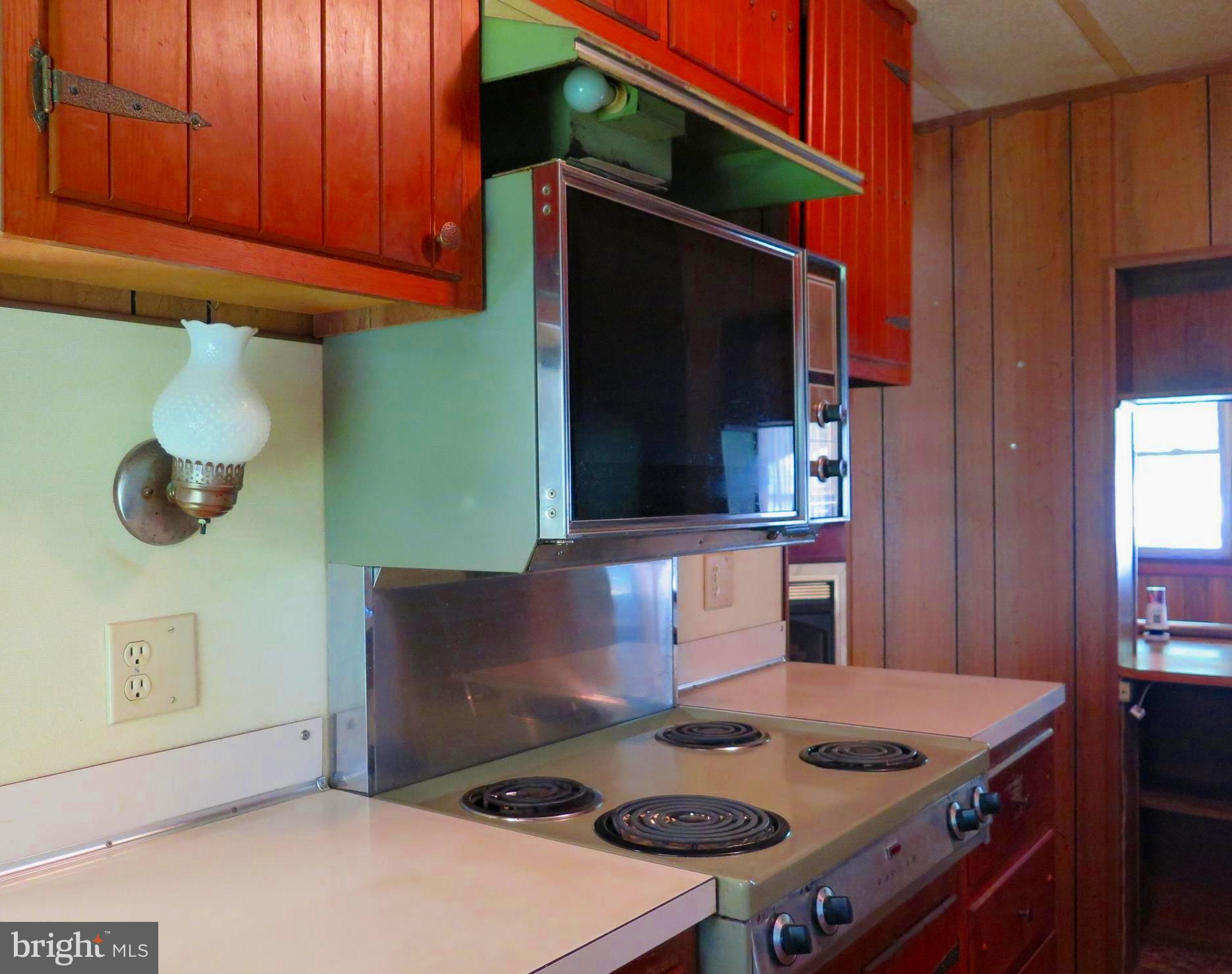 18211 Birmingham Road Culpeper, VA 22701 - Photo 18 of 23 Kitchen