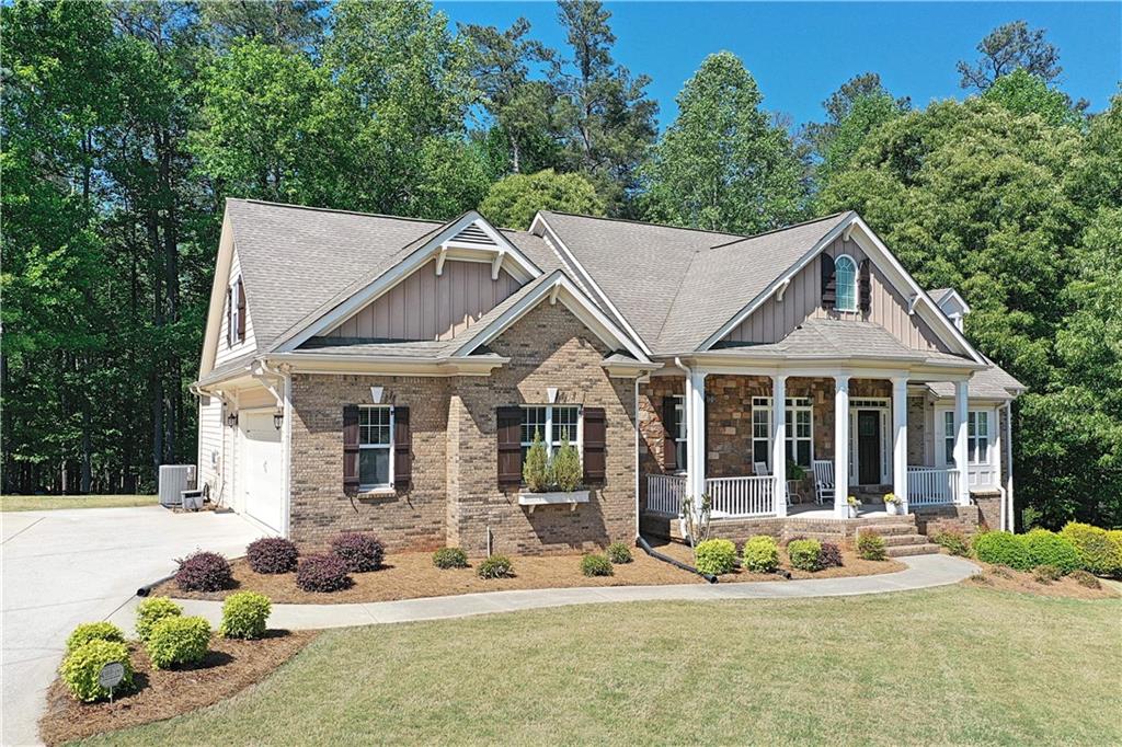2713 Powell Court Monroe, GA 30656 - Photo 3 of 58