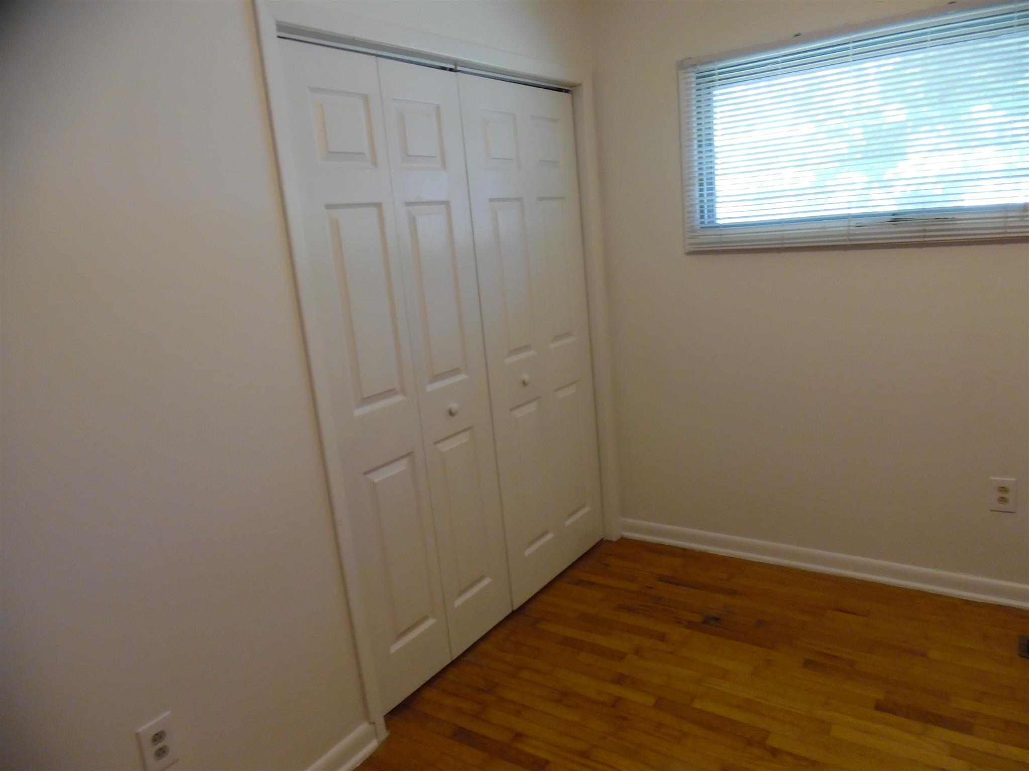 1004 Springer Road Lawrenceburg, TN 38464 - Photo 16 of 20 BEDROOM