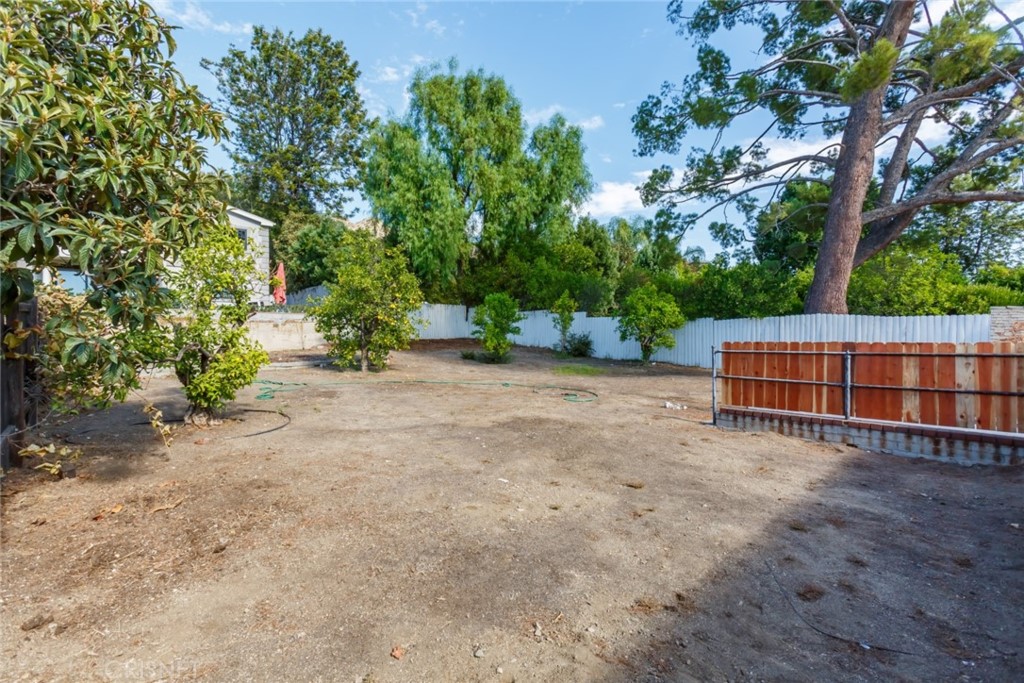 2091 West Mountain Street Glendale, CA 91201 - Photo 56 of 60