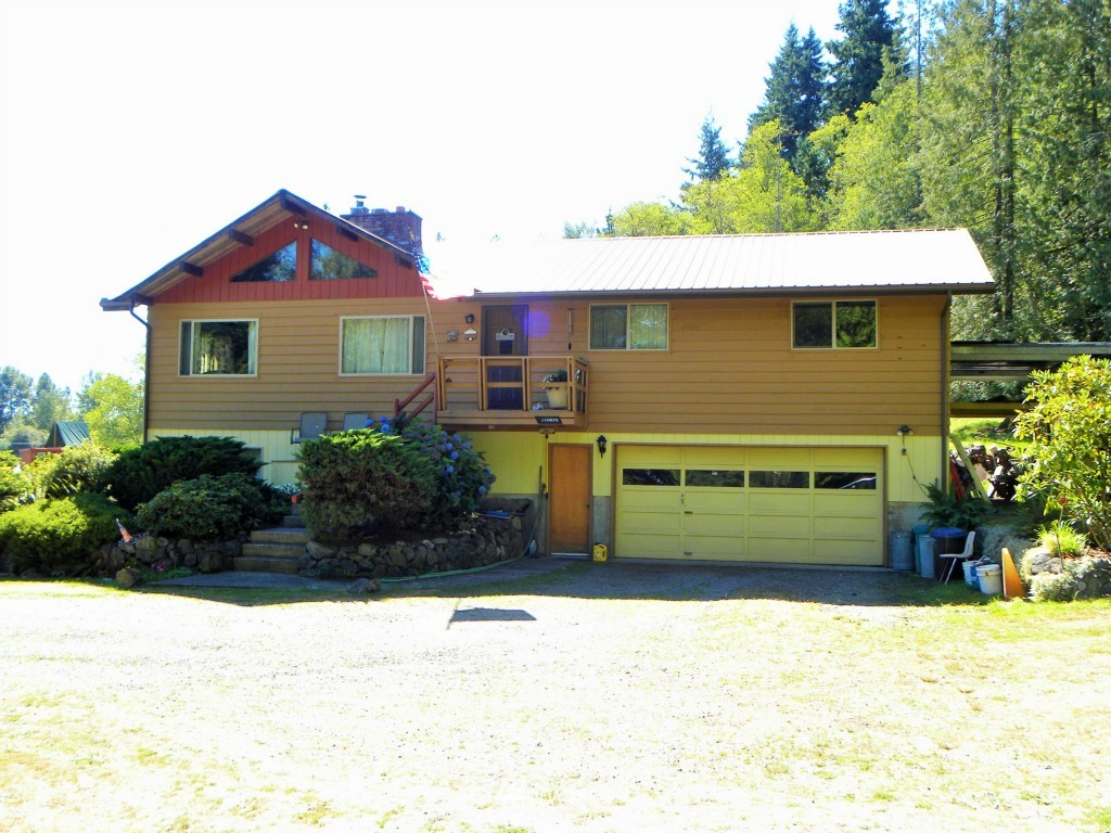 5616 Sidney Road Southwest Port Orchard, WA 98367 - Photo 2 of 25 Gallery Image 2