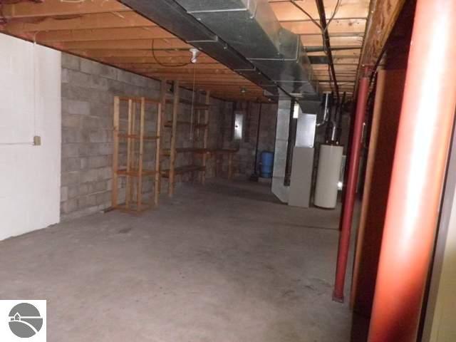 3400 Mill Road Traverse City, MI 49685 - Photo 11 of 17 1737224-10.JPG
