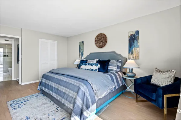 $379,000 | 6007 North Sheridan Road, Unit 23G, Chicago, IL 60660