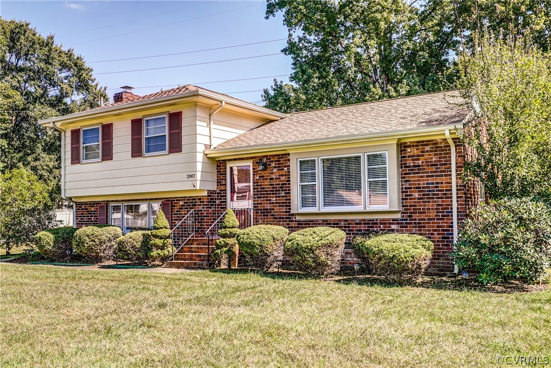 2807 Dancer Road Henrico, VA 23294 - Photo 2 of 49 Gallery Image 2