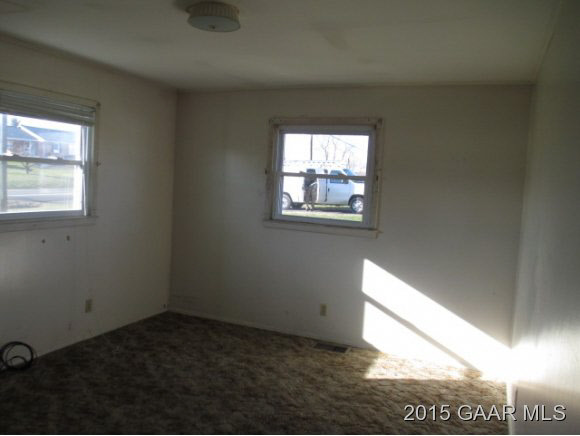 285 New Market Road Timberville, VA 22853 - Photo 8 of 14 Gallery Image 8