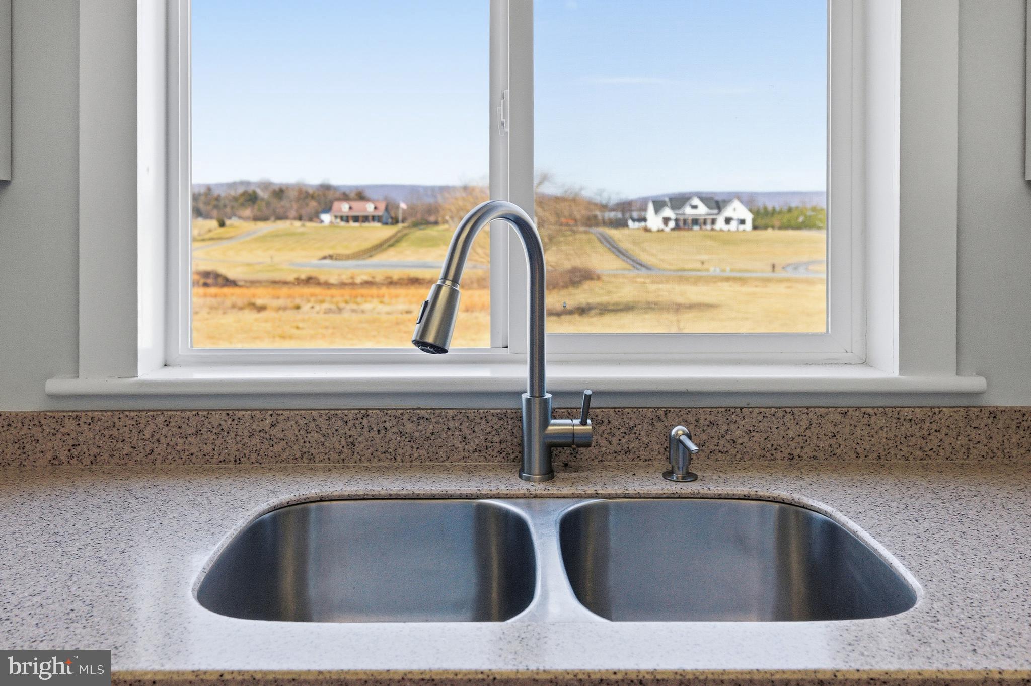 467 Vista Vw Road Stanley, VA 22851 - Photo 7 of 100