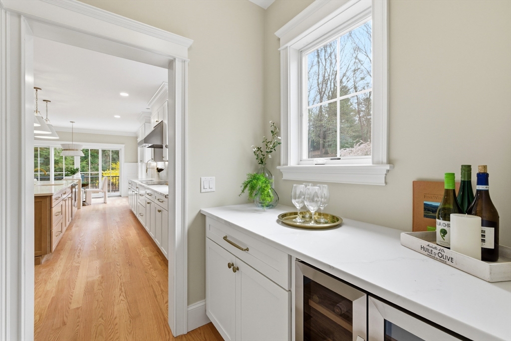 167 Burlington Street Lexington, MA 02420 - Photo 6 of 35