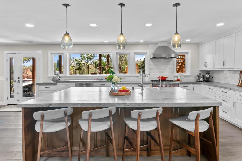 2285 Valley Road Oceanside, CA 92056 - Photo 4 of 64
