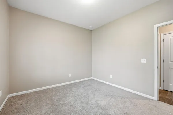 $379,900 | 9892 Oak Trail Road, Fort Wayne, IN 46825