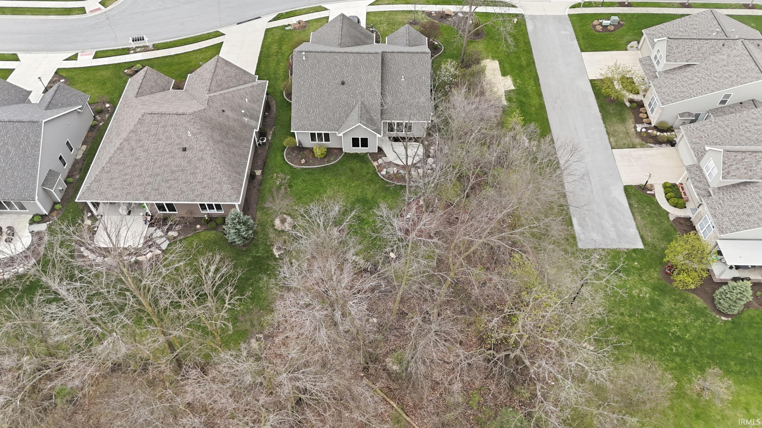 9892 Oak Trail Road Fort Wayne, IN 46825 - Photo 29 of 32