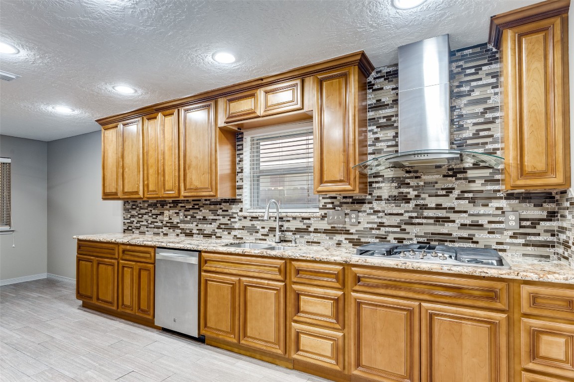 28803 Raestone Street Spring, TX 77386 - Photo 8 of 25