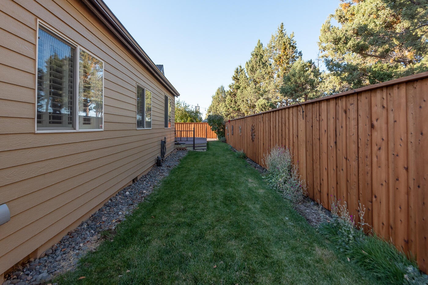 3379 Northeast Stonebrook Loop Bend, OR 97701 - Photo 20 of 21 yard area