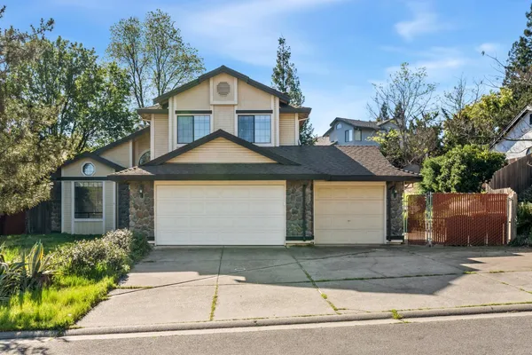 $759,000 | 2527 Rosales Street, Cameron Park, CA 95682