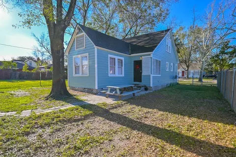$209,000 | 6401 Stratton Street, Houston, TX 77023