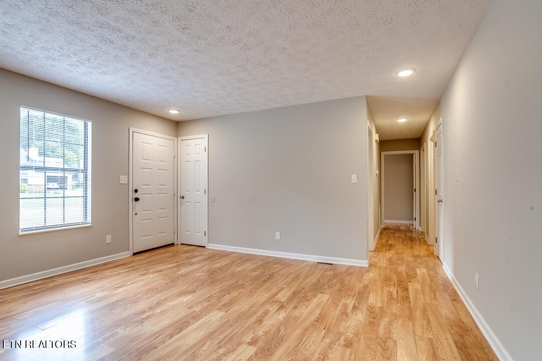 8825 Flintlock Road Knoxville, TN 37931 - Photo 9 of 36 Gallery Image 9