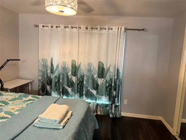 $1,600 | 2120 El Paseo Street, Unit 207, Houston, TX 77054