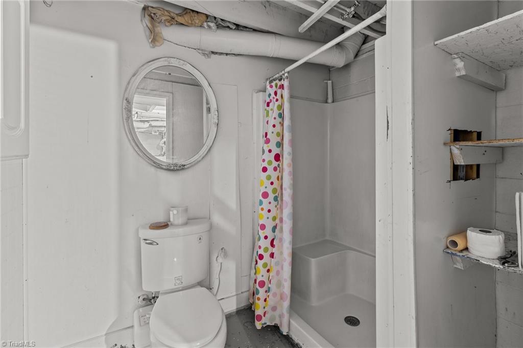 2057 Junction Road Cooleemee, NC 27014 - Photo 20 of 34 Basement full bathroom