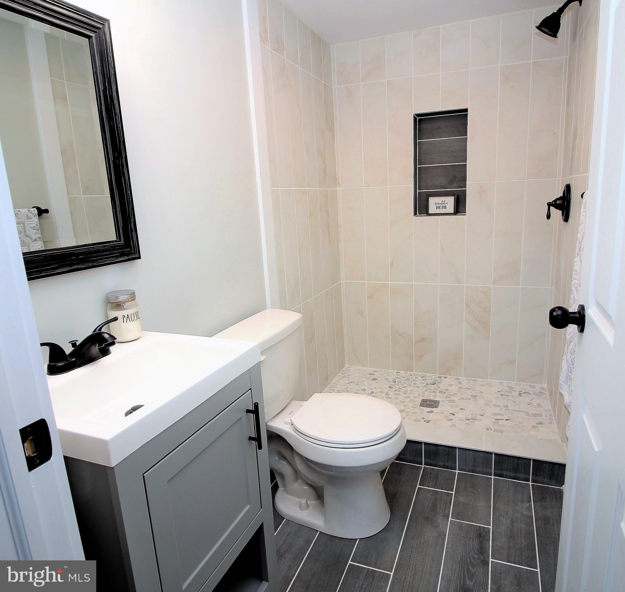 11 Merry Road Newark, DE 19713 - Photo 15 of 31 Full Bathroom