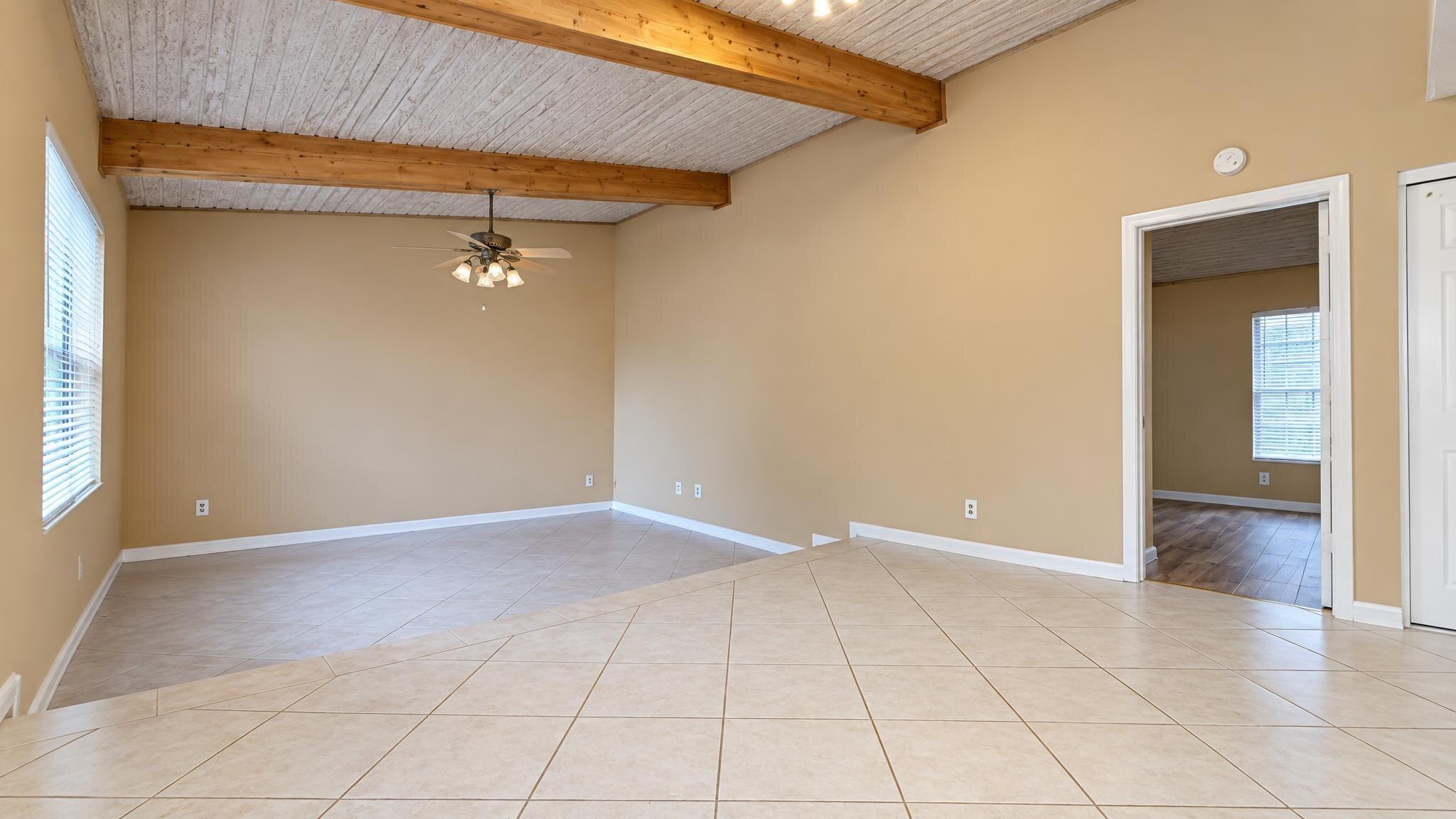 118 Mohigan Circle Boca Raton, FL 33487 - Photo 8 of 27 15_118_Mohigan_Cir_Other_16x9
