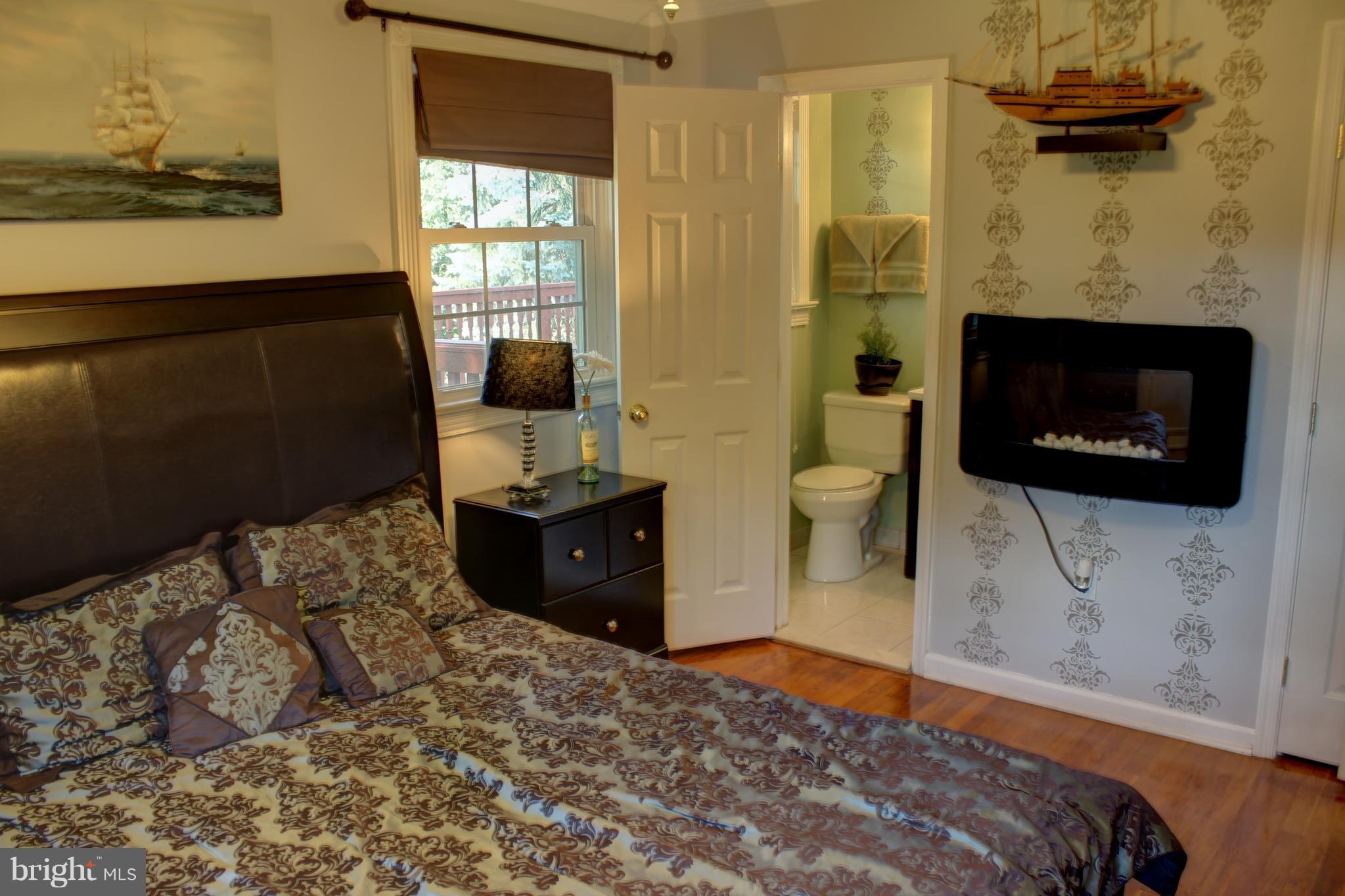 Master bed room 1 view-2