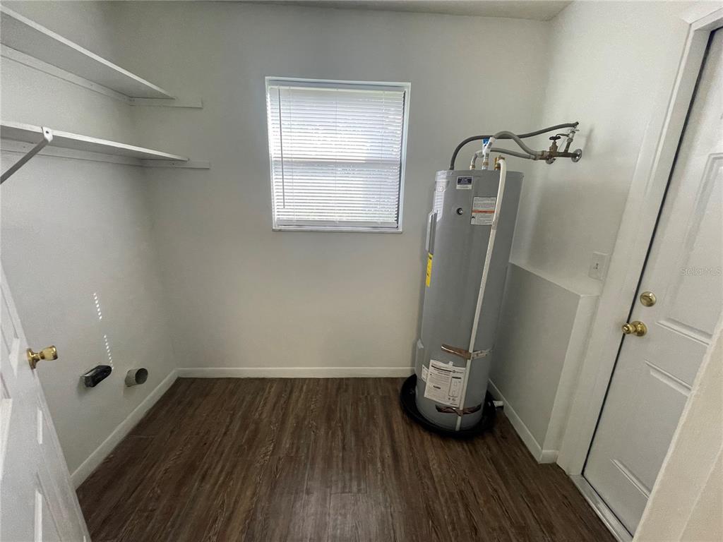 2355 Cypress Road DeLand, FL 32724 - Photo 14 of 14 a room with a window