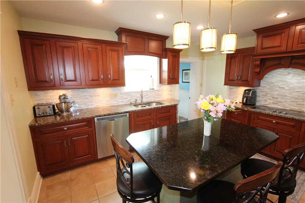126 Uschak Road Derry, PA 15627 - Photo 10 of 48