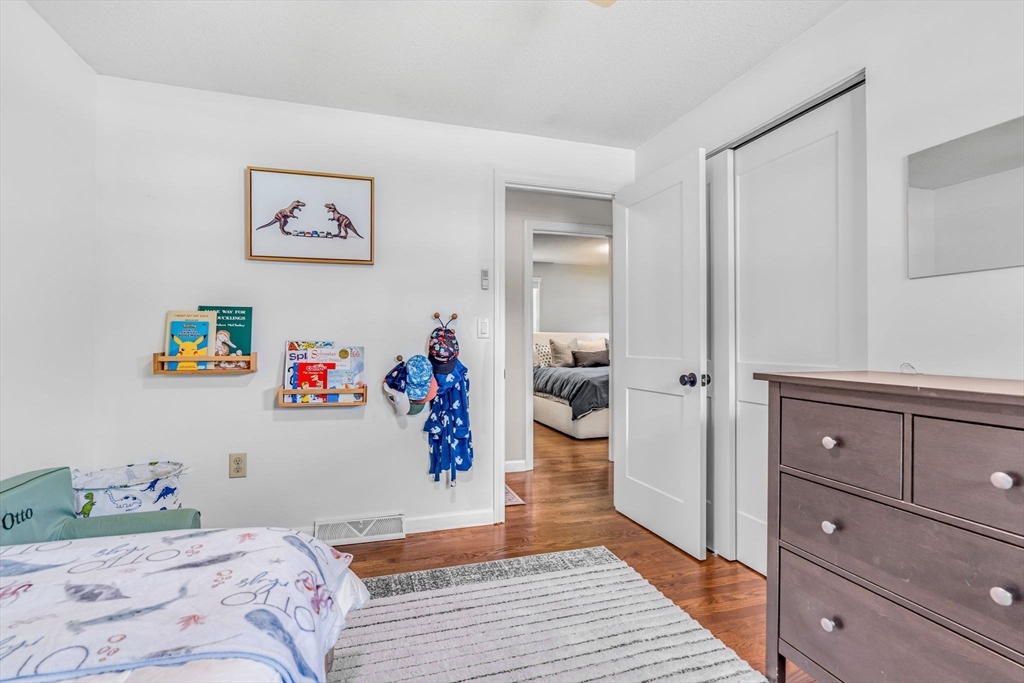 24 John Robinson Road Hudson, MA 01749 - Photo 17 of 41 Gallery Image 17