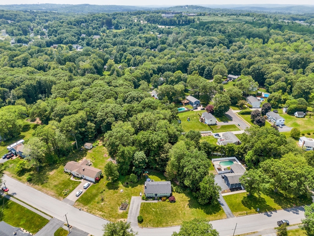 24 John Robinson Road Hudson, MA 01749 - Photo 38 of 41 Gallery Image 38