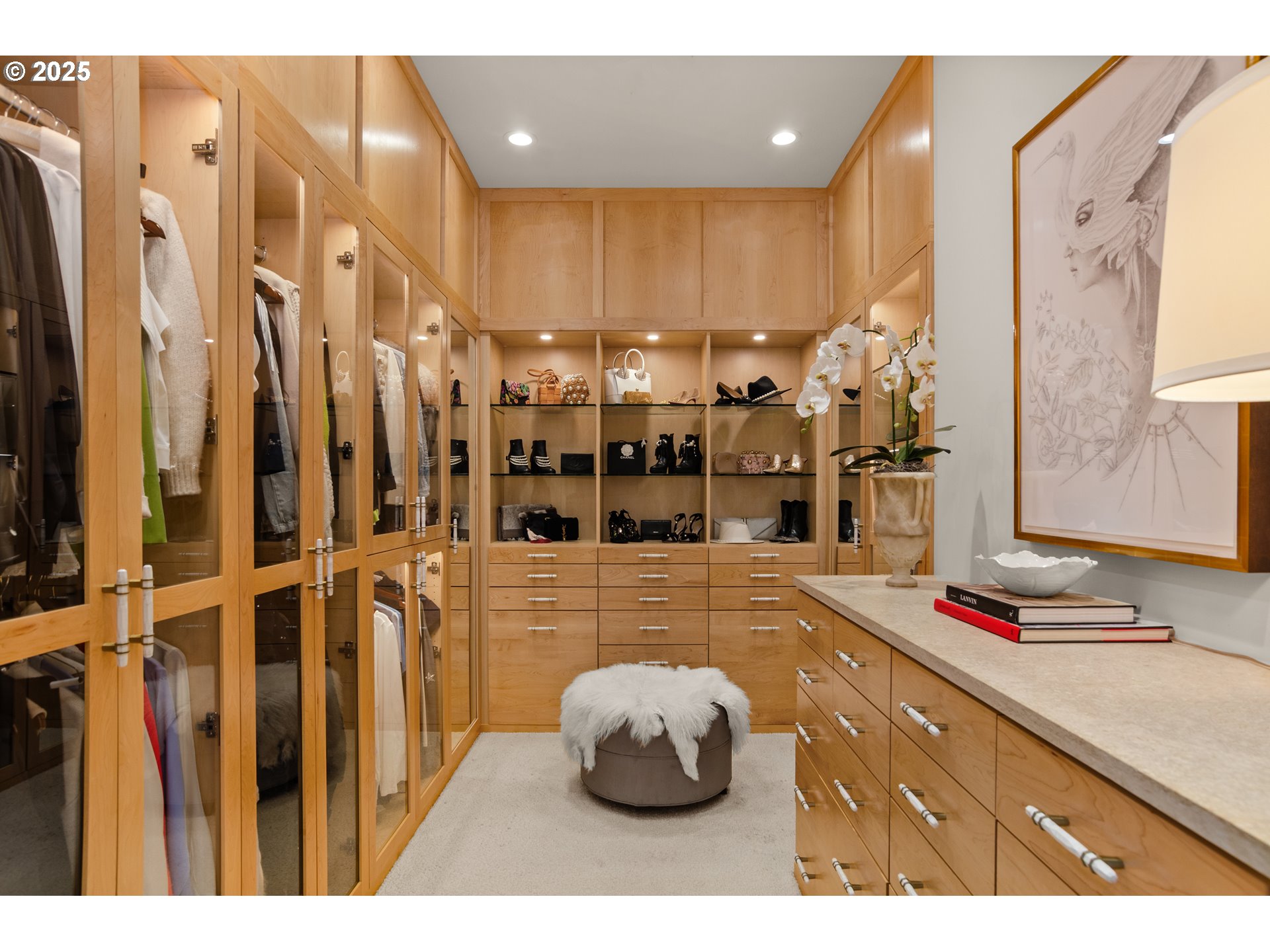 8418 Valley Way Southeast Turner, OR 97392 - Photo 18 of 48 a kitchen view of counter top space