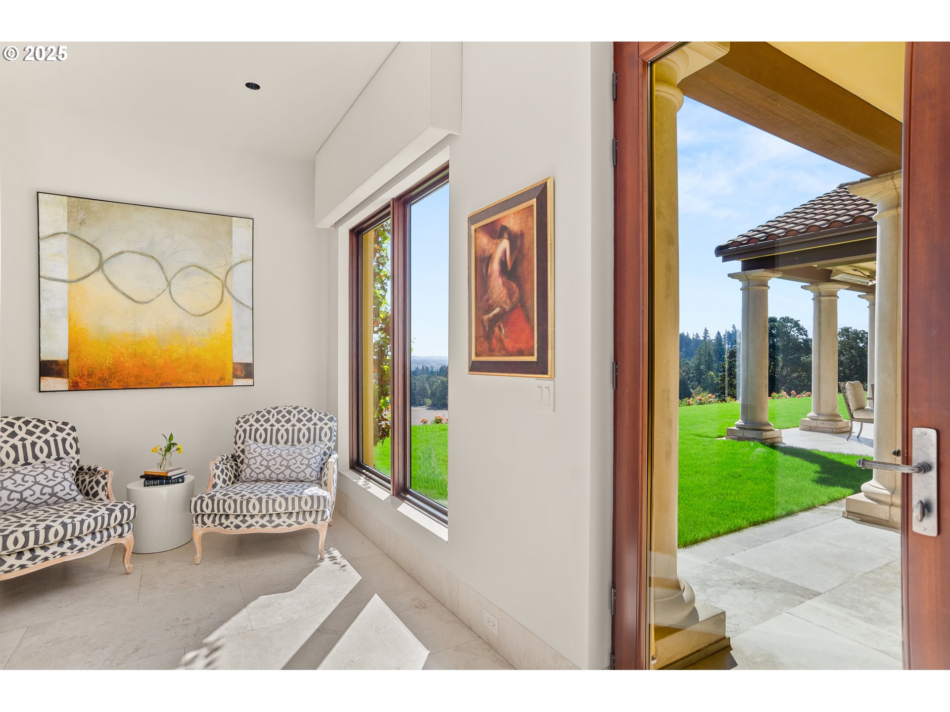 8418 Valley Way Southeast Turner, OR 97392 - Photo 29 of 48 a living room with furniture and a yard with seating space