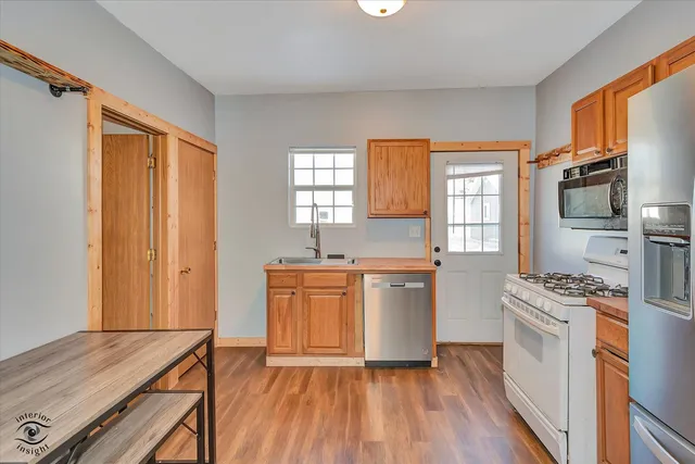 $229,900 | 117 East Crawford Street, Peotone, IL 60468