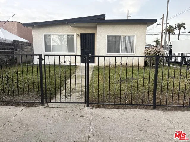 $655,000 | 959 East 105th Street, Los Angeles, CA 90002