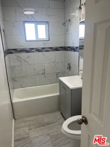 $655,000 | 959 East 105th Street, Los Angeles, CA 90002