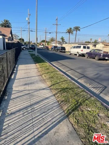 $655,000 | 959 East 105th Street, Los Angeles, CA 90002