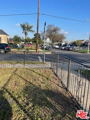 $655,000 | 959 East 105th Street, Los Angeles, CA 90002