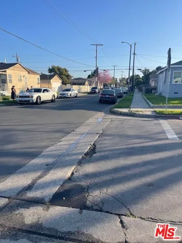 $655,000 | 959 East 105th Street, Los Angeles, CA 90002