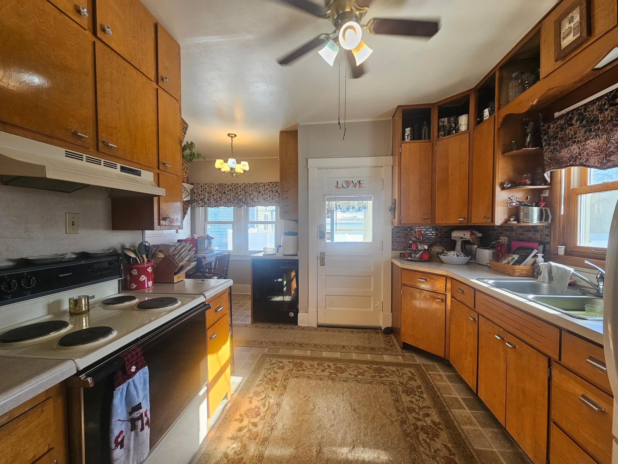 320 2nd Street Southwest Pipestone, MN 56164 - Photo 16 of 25