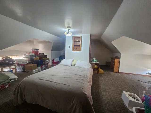 $164,900 | 320 2nd Street Southwest, Pipestone, MN 56164