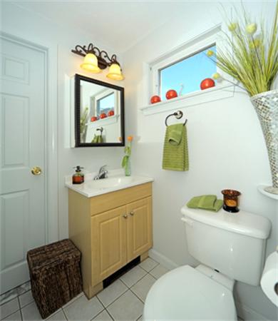 224 Manomet Point Road Plymouth, MA 02360 - Photo 15 of 18 Gallery Image 15