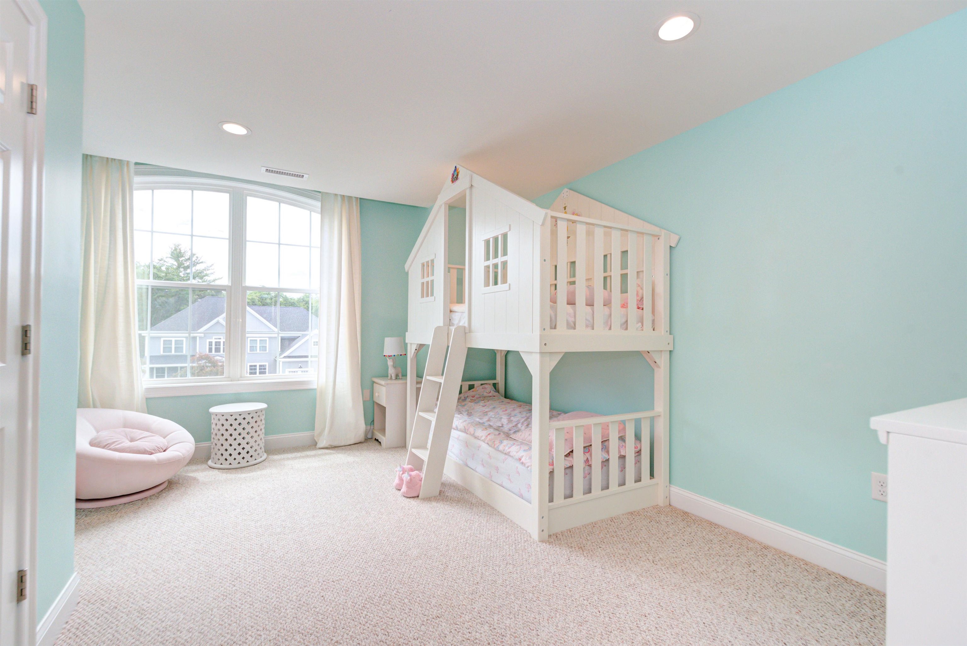 22 Glendenin Road Windham, NH 03087 - Photo 26 of 39