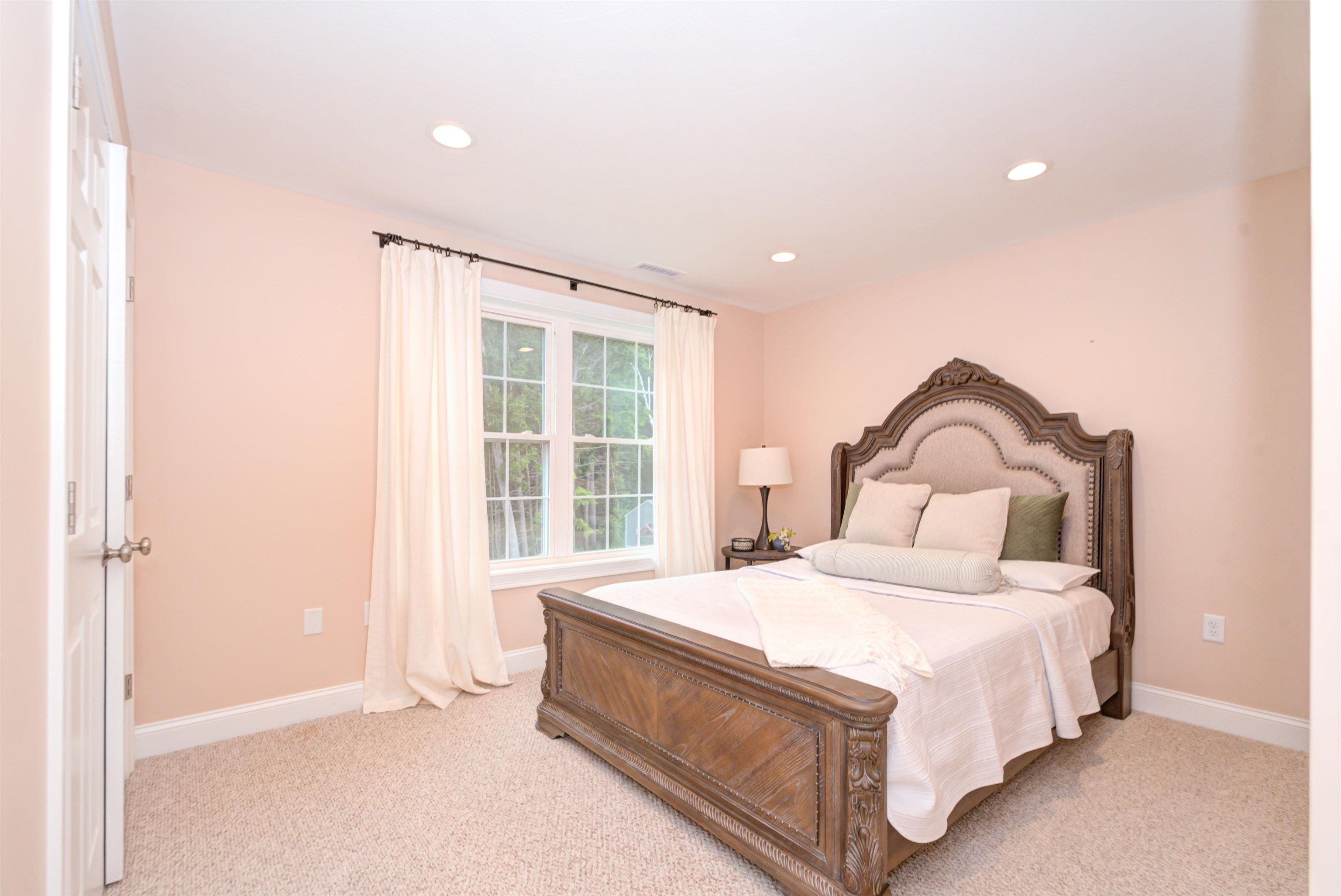 22 Glendenin Road Windham, NH 03087 - Photo 29 of 39