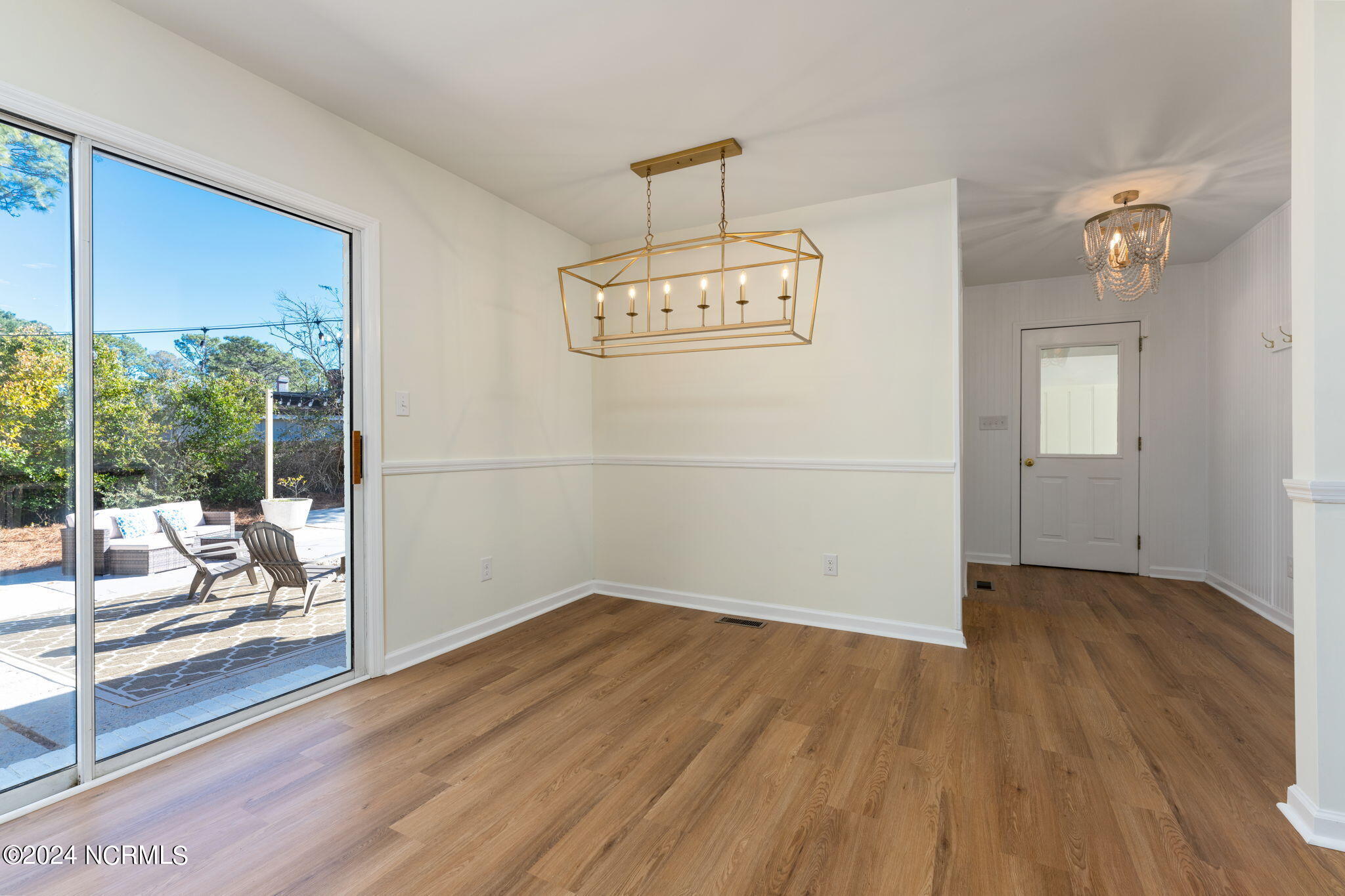 229 2 Chopt Road Wilmington, NC 28405 - Photo 32 of 73 Dine with the doors open for an al fresco feel!