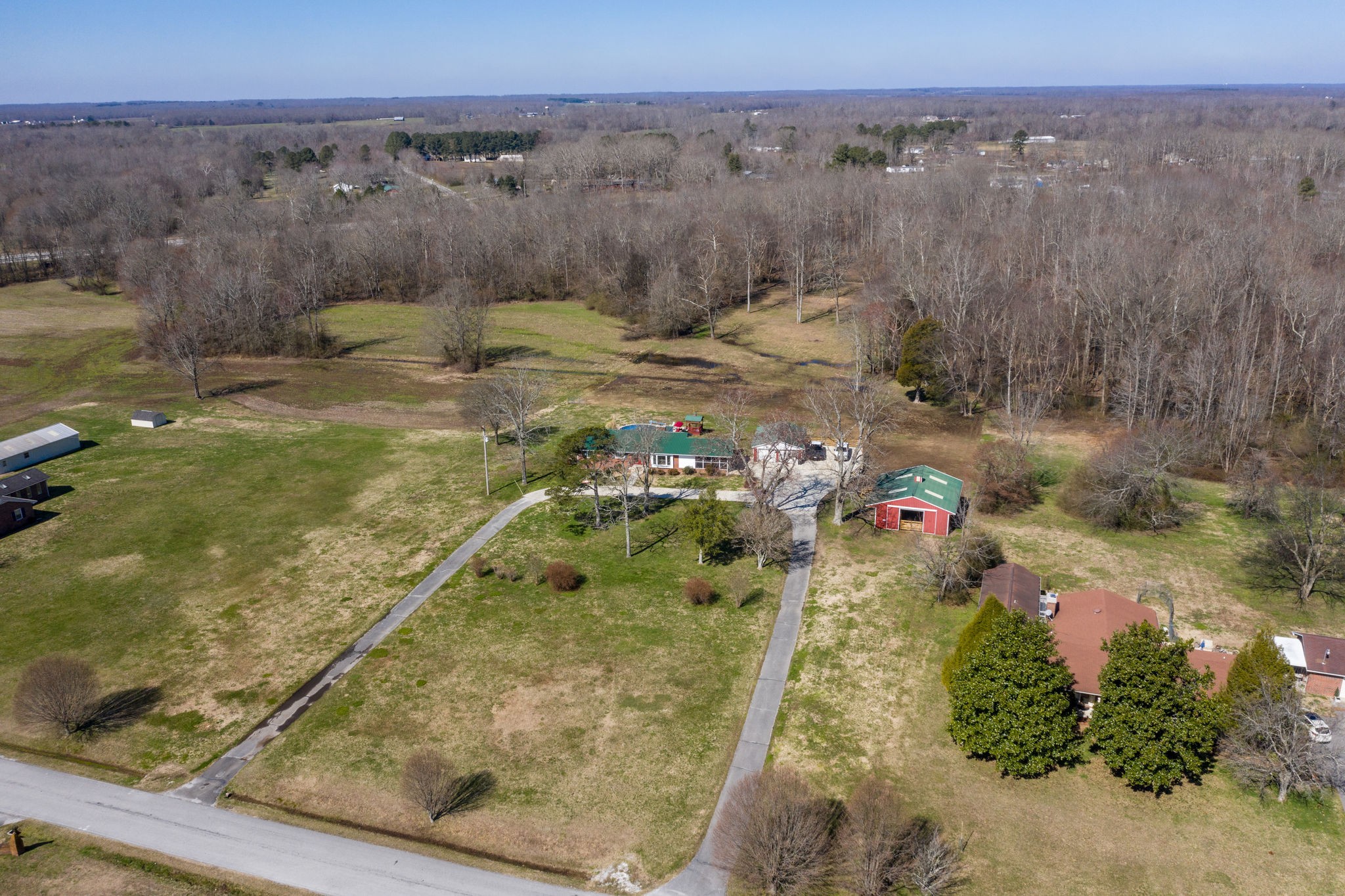 349 Pomroy Road Manchester, TN 37355 - Photo 2 of 50