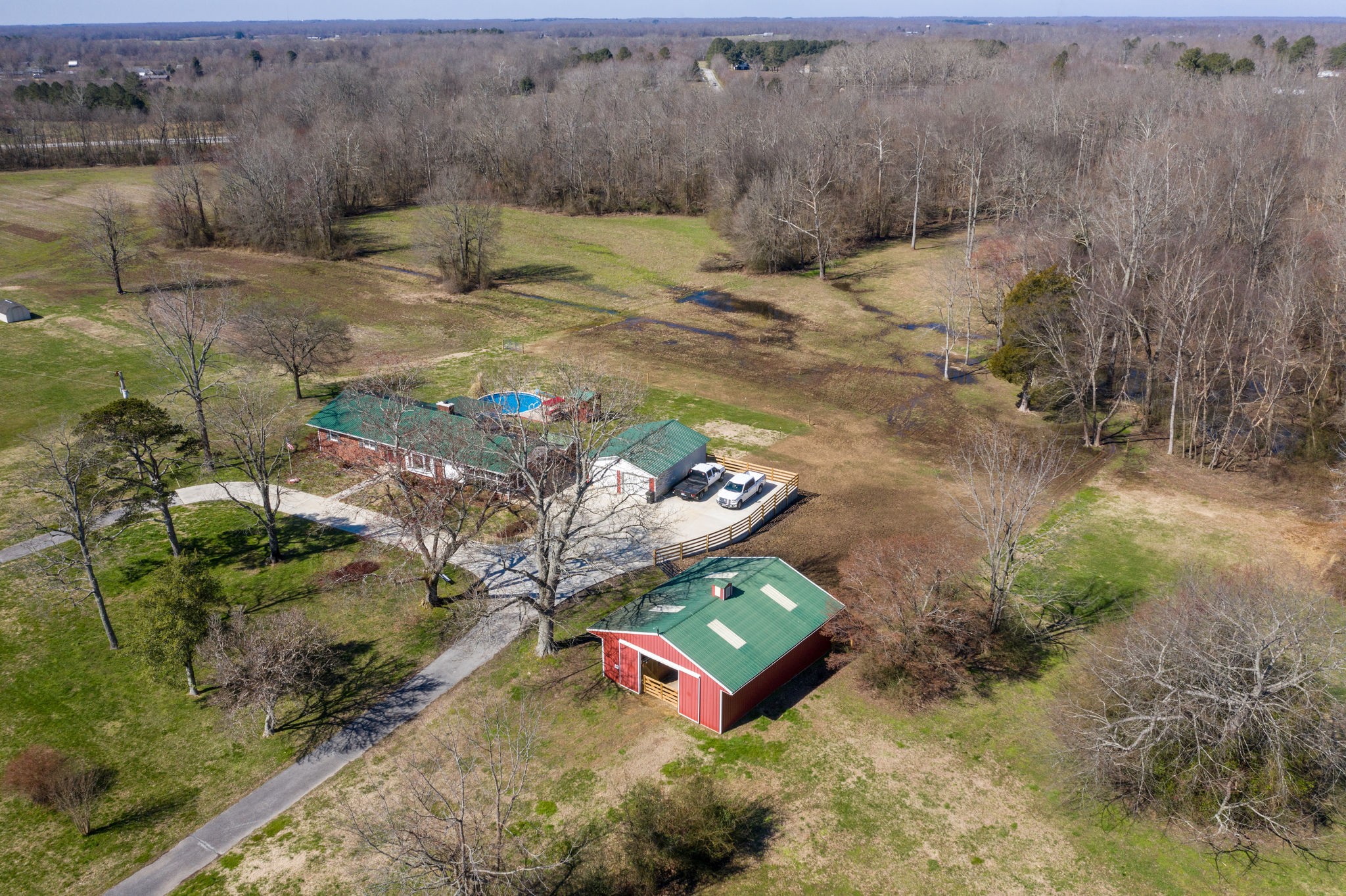 349 Pomroy Road Manchester, TN 37355 - Photo 3 of 50
