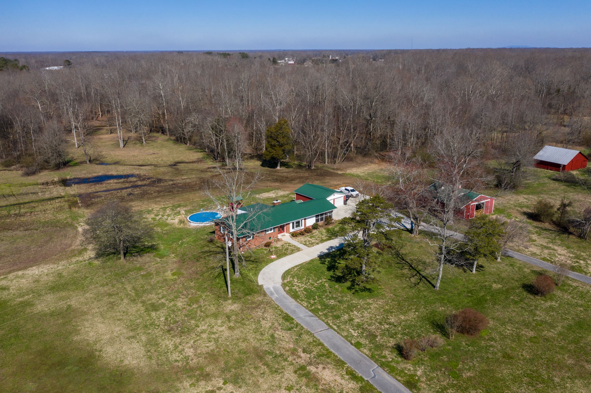 349 Pomroy Road Manchester, TN 37355 - Photo 5 of 50