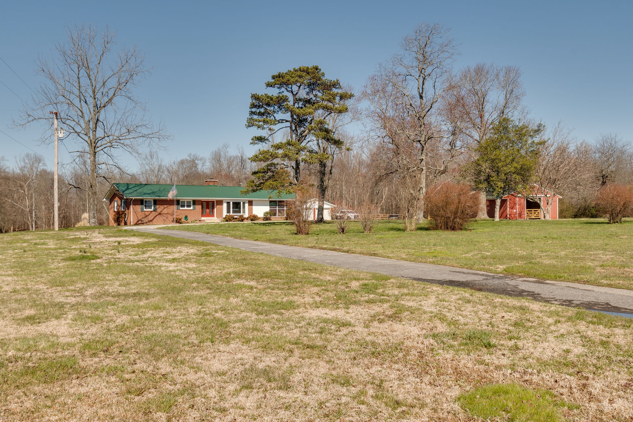 349 Pomroy Road Manchester, TN 37355 - Photo 7 of 50