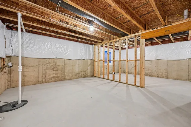 $319,900 | 58802 Swenson Street, Mattawan, MI 49071