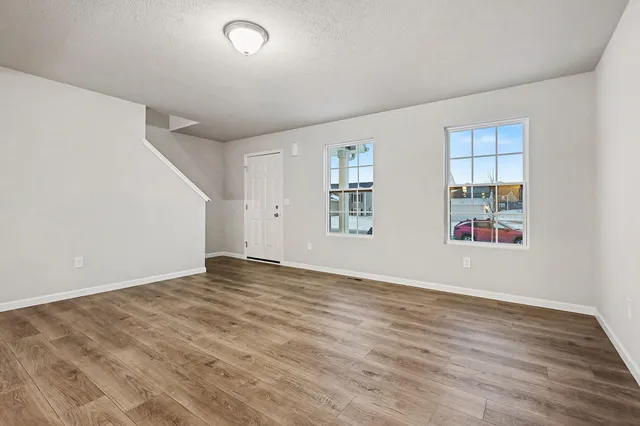 $319,900 | 58802 Swenson Street, Mattawan, MI 49071