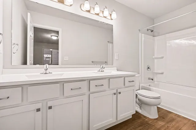 $319,900 | 58802 Swenson Street, Mattawan, MI 49071